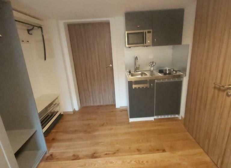 Rössli Self Check In 24 7 Free Parking