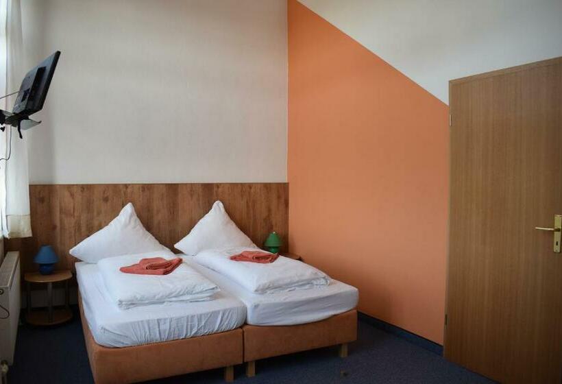 Pension Zur Alten Schule