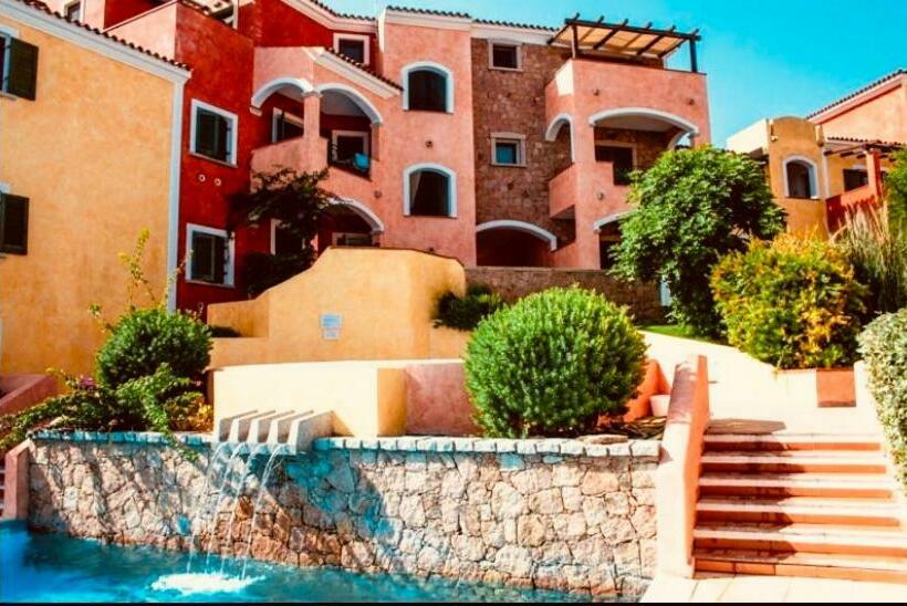 Santa Teresa Apartments