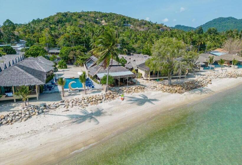 Absolute Beachfront Resort