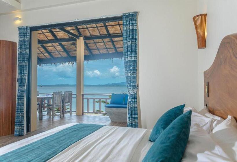 Absolute Beachfront Resort