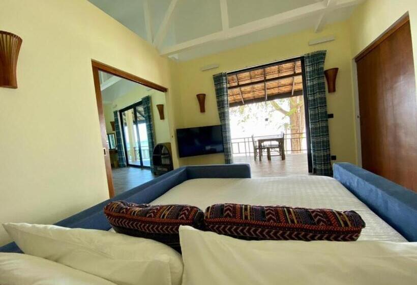 Absolute Beachfront Resort