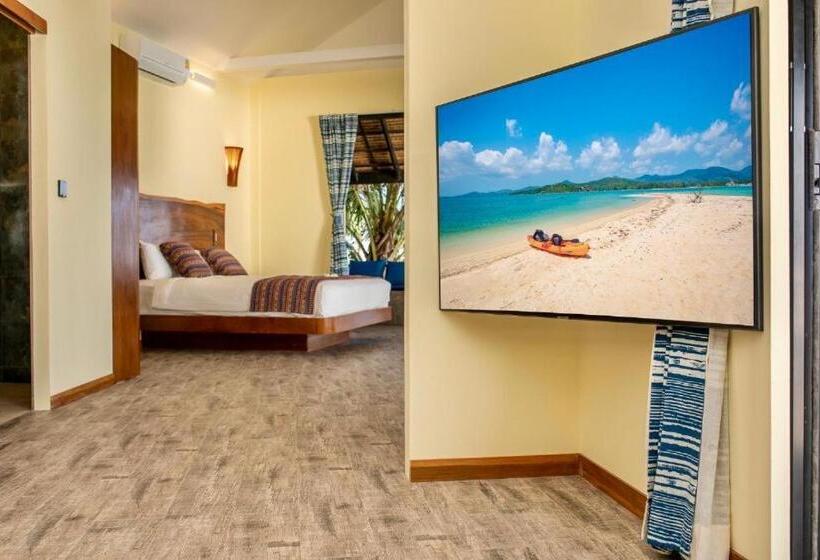 Absolute Beachfront Resort