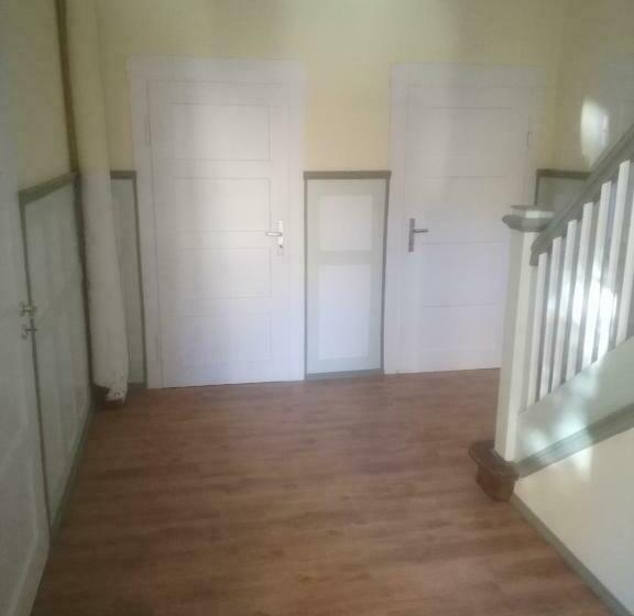 ユースホステル Auestraße 94a