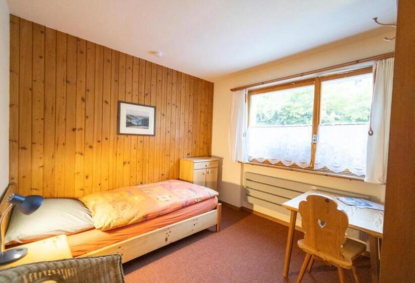 فندق صغير Familiehotel La Randulina