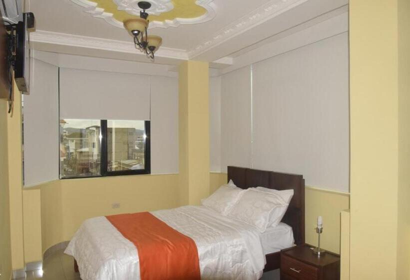 הוסטל Olan´s Hotel Group