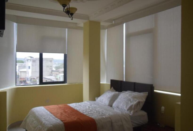 הוסטל Olan´s Hotel Group