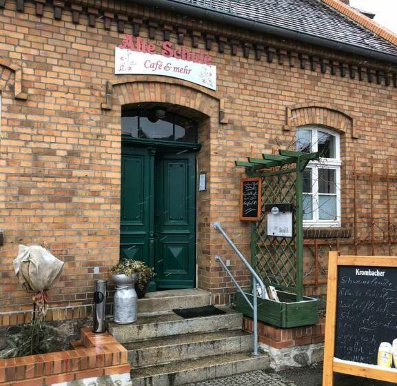 Alte Schule Café Und Pension