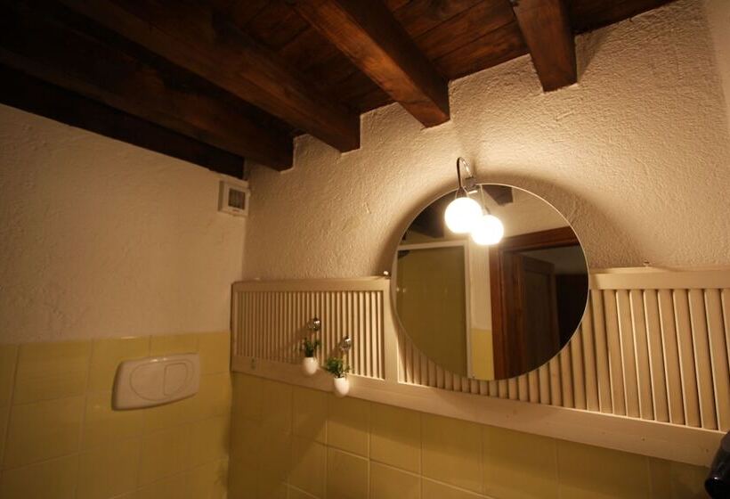 צימר Borgo Di Codeglia