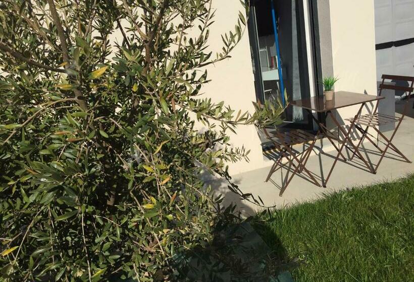 민박 La Chambre Rose