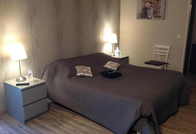 مبيت وإفطار La Freycenette