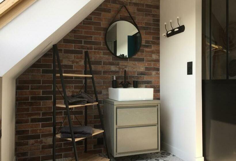 住宿加早餐  La Petite Mer