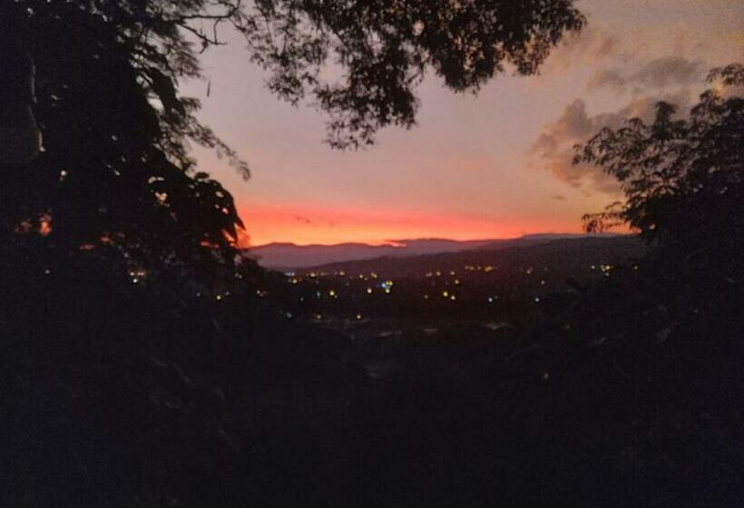 ベッドアンドブレックファースト Namasté Casa Rural