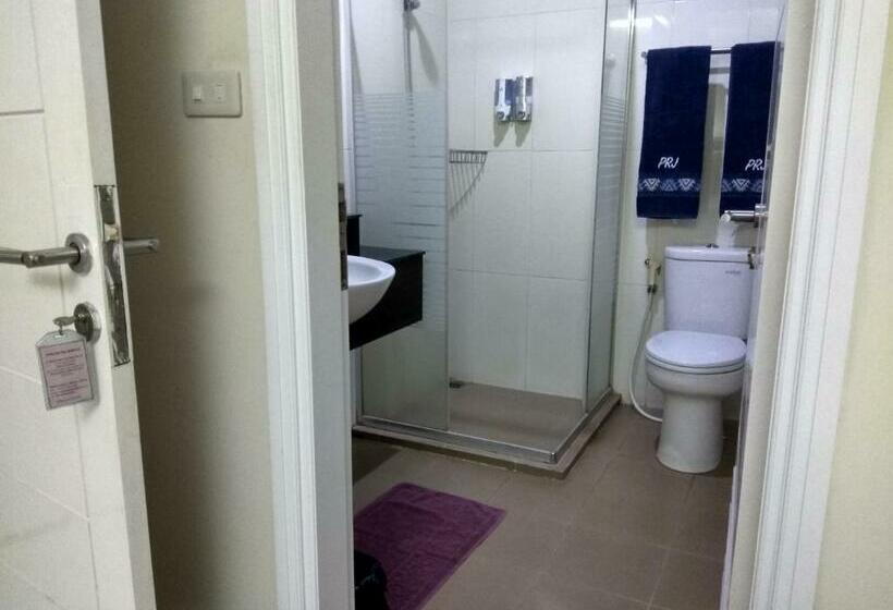 Bed and Breakfast Puri Ratna Joewita