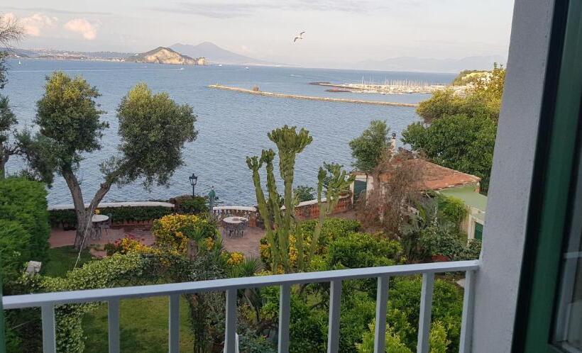 Bed and Breakfast Summer Paradise