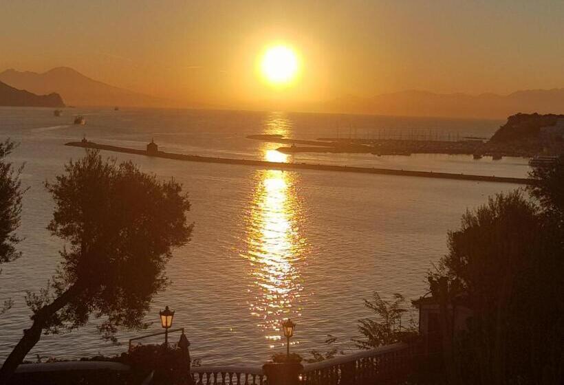 Bed and Breakfast Summer Paradise