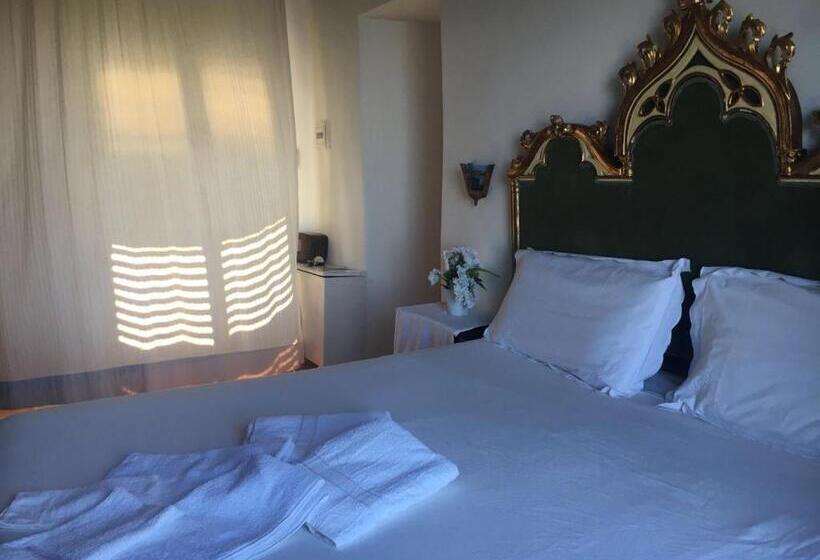 Bed and Breakfast Summer Paradise