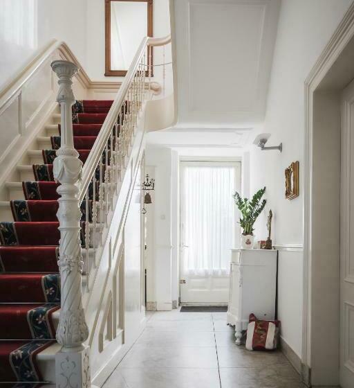 تختخواب و صبحانه Villa Dalenstein