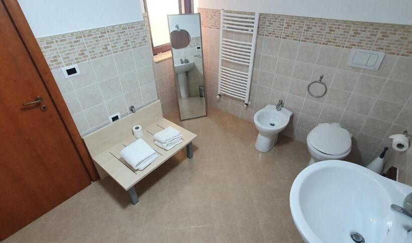 צימר Villa Laregina