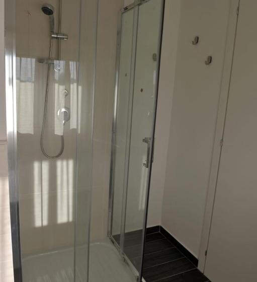 צימר Villa Laregina