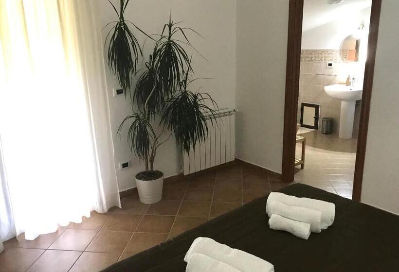 צימר Villa Laregina