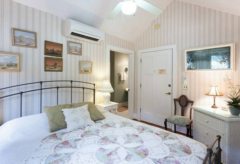 Herlong Mansion Bed & Breakfast