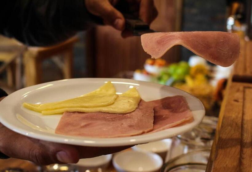 בית מלון כפרי Aliwen