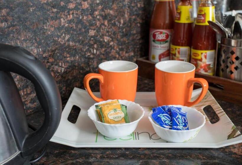 Отель Avanti Retreat Farm Stay