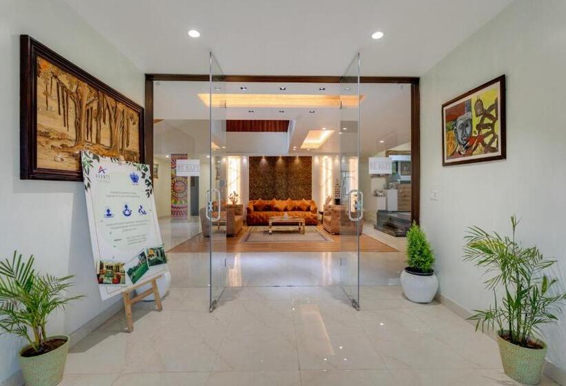 Отель Avanti Retreat Farm Stay