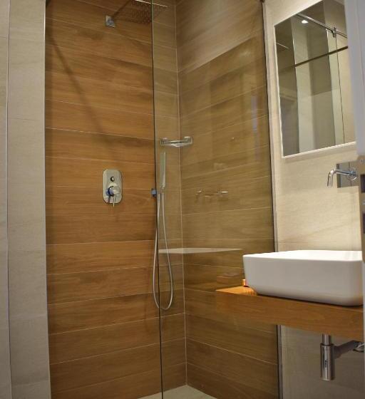 Отель Bluepoint