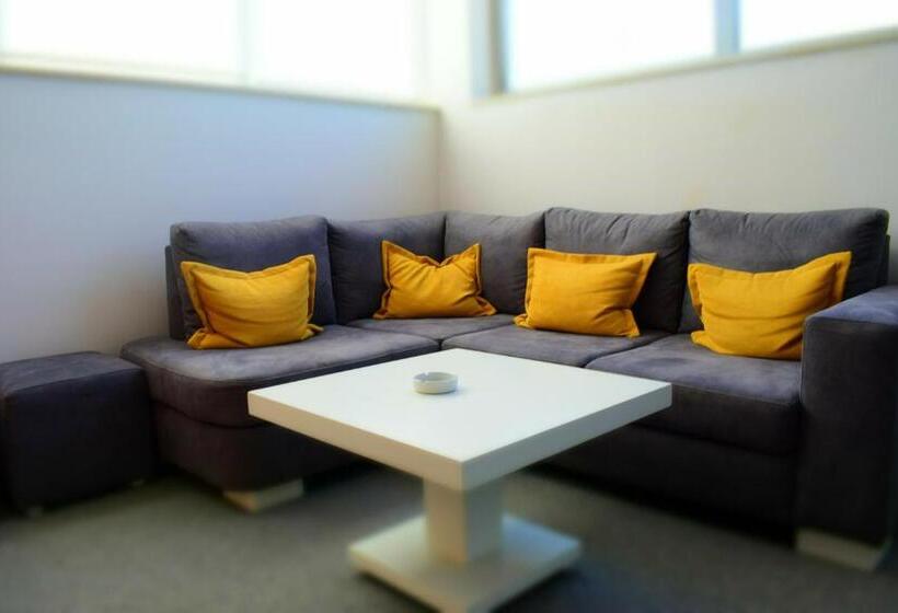 Отель Bluepoint