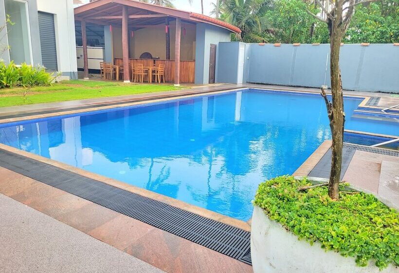 ホテル Canela Villa