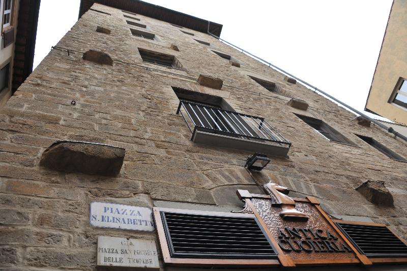 هتل Donati Luxury Tower Suites