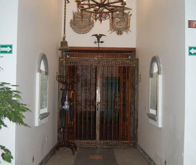 فندق El Molino Alausi