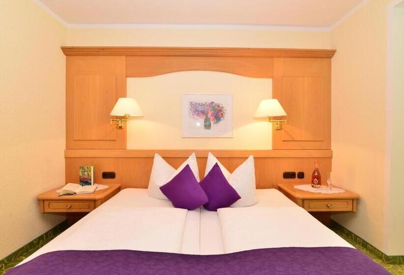 فندق Garni Ingeborg