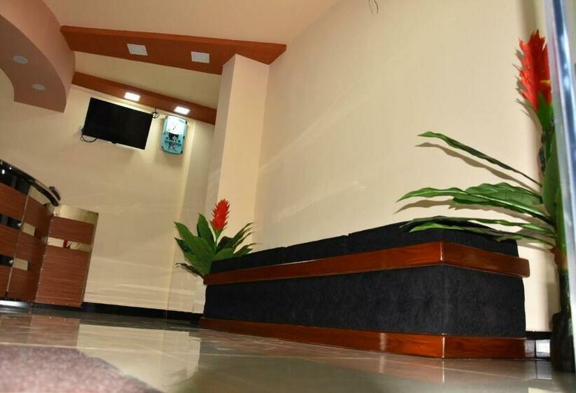 בית מלון כפרי Lovusiyah