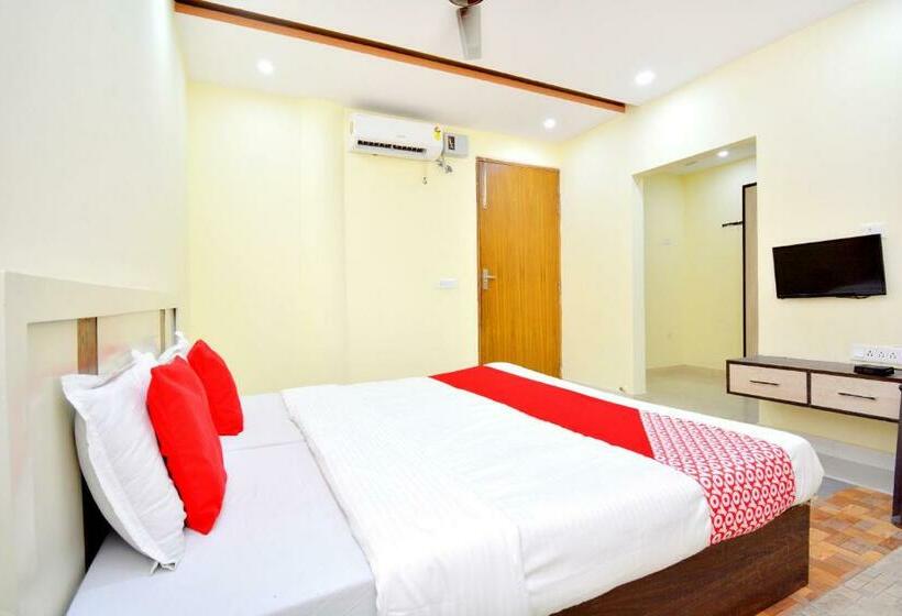 ホテル Oyo 42769 Vij Guest House