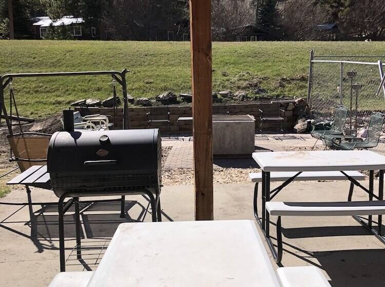 모텔 Black Hills Cabins At Quail S Crossing