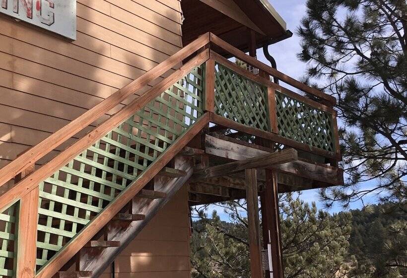 모텔 Black Hills Cabins At Quail S Crossing