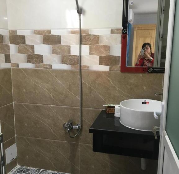 مُتل Khánh Vân   Vt Cloud Mini