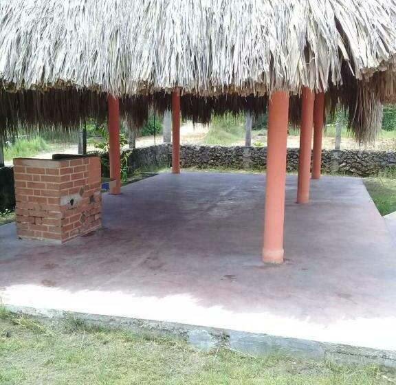 Пансион Criollo Beach Camp