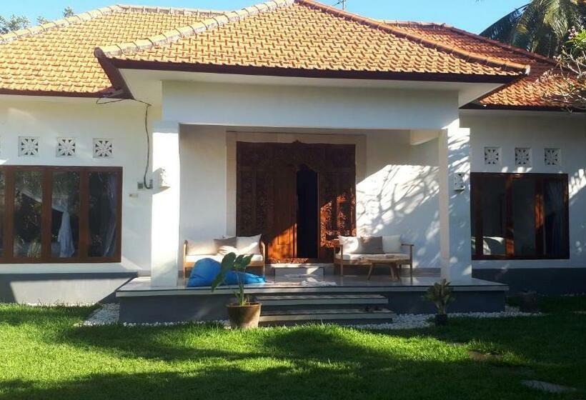 펜션 Gede House Tejakula
