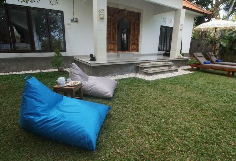 펜션 Gede House Tejakula