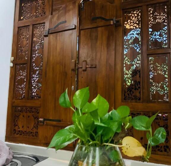 פנסיון Gede House Tejakula