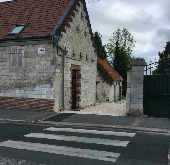 פנסיון Gite De Sejour La Grange De Théophile