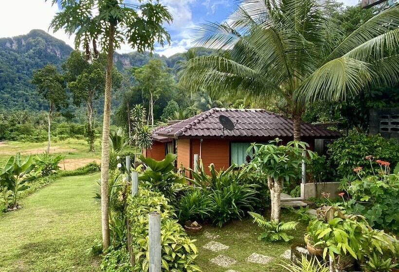 Пансион Guesthouse 88 Phang Nga