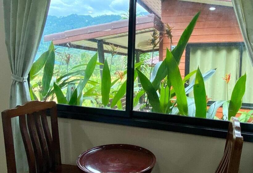 Пансион Guesthouse 88 Phang Nga