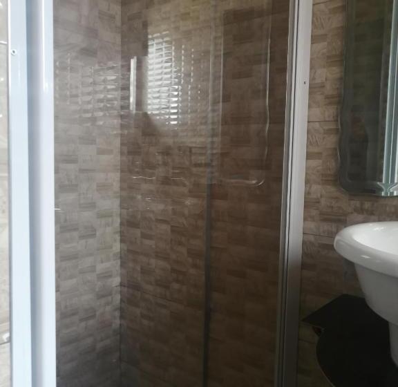 膳宿费 Olu Guest Lodge