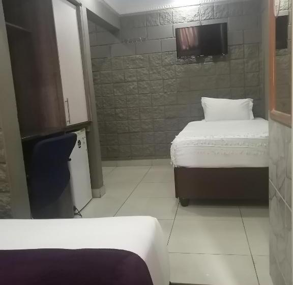 بنسيون Olu Guest Lodge