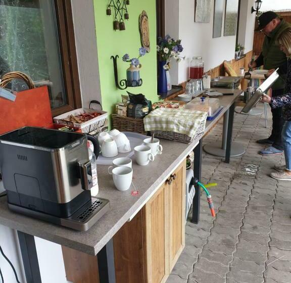 펜션 Penzion Cizku U Trebone